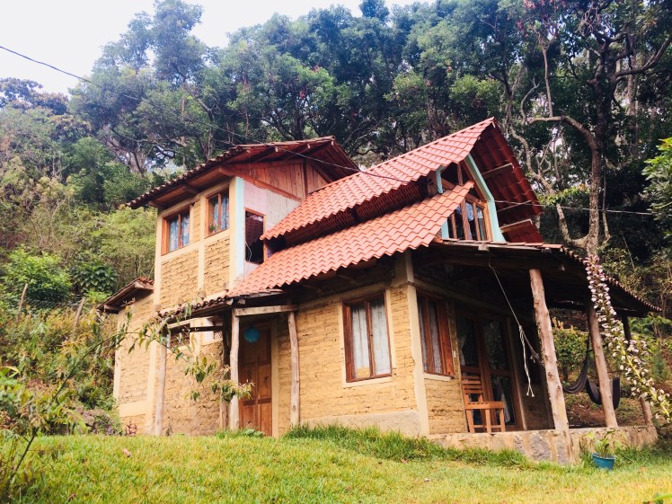 4040AEED-E5B9-463D-830A-38A7F63EEA37