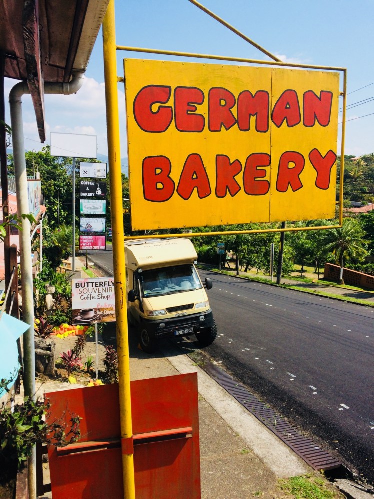 4D5A7CF0-533E-4DE7-A903-2D900215B22C